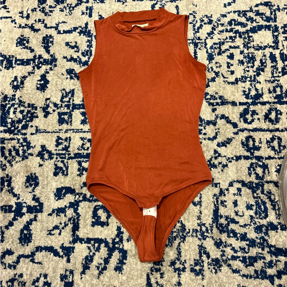 Madewell Burnt Orange Bodysuit - Picture 1 of 3